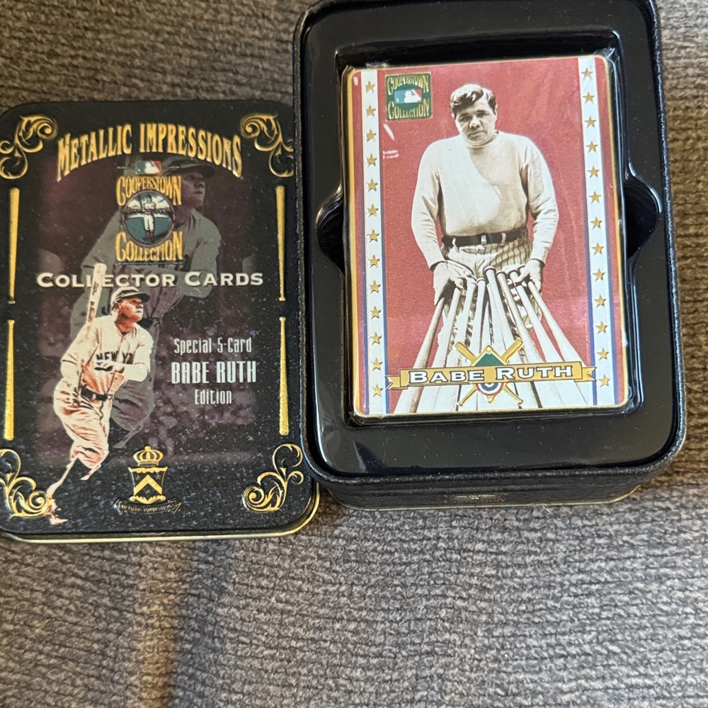 Babe Ruth Collector Cards - Black and Gold